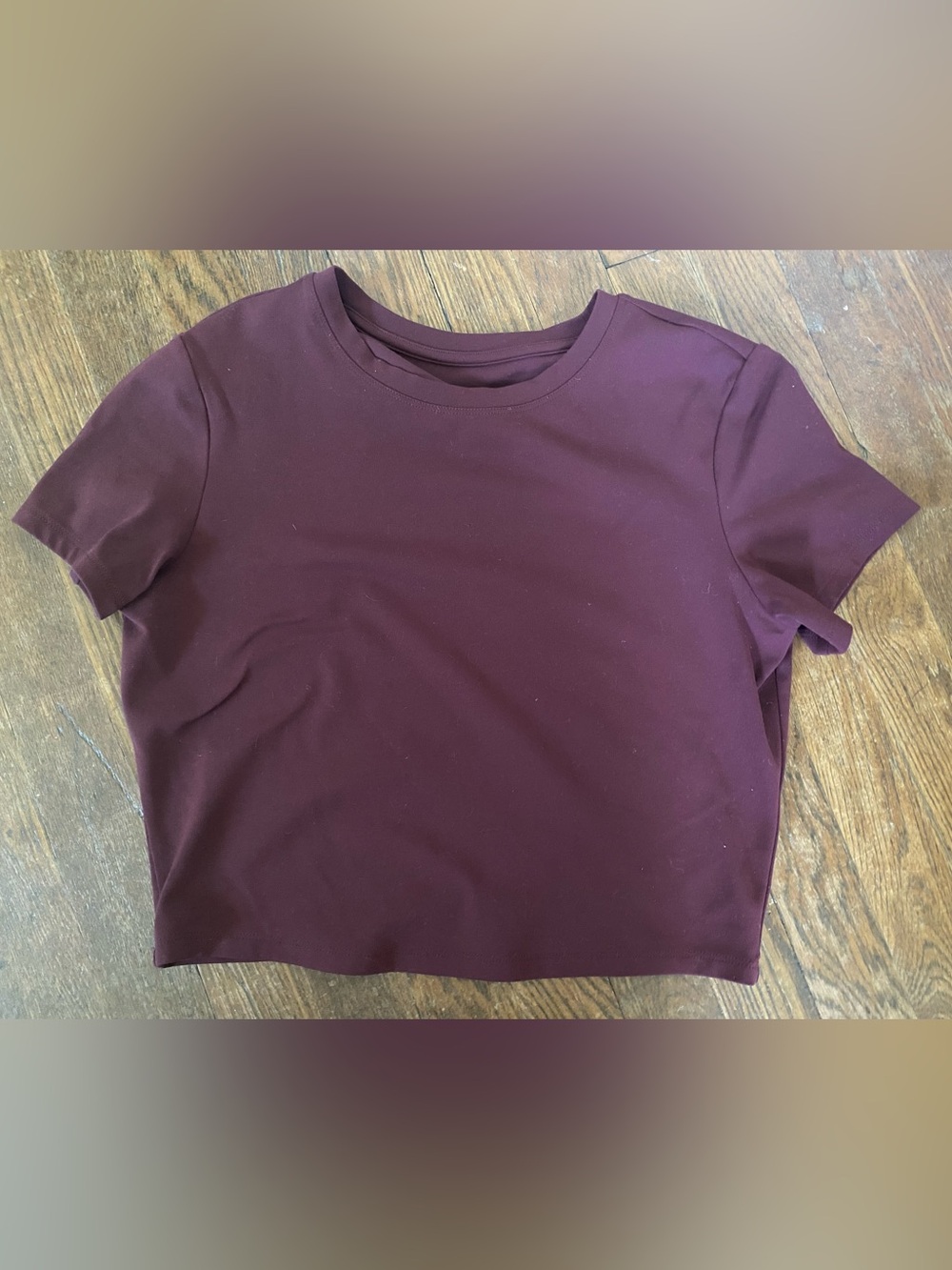 Women's Crew Neck Top - Burgundy